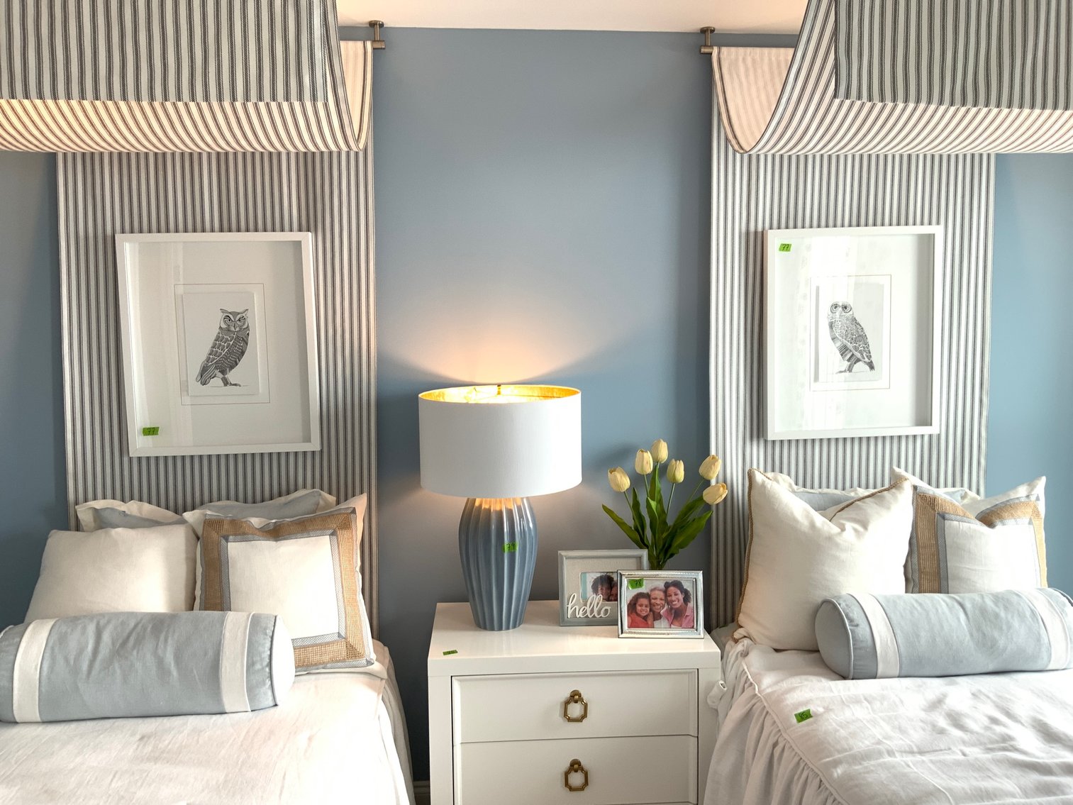 Image for Outstanding Van Metre Model Home Furniture Auction