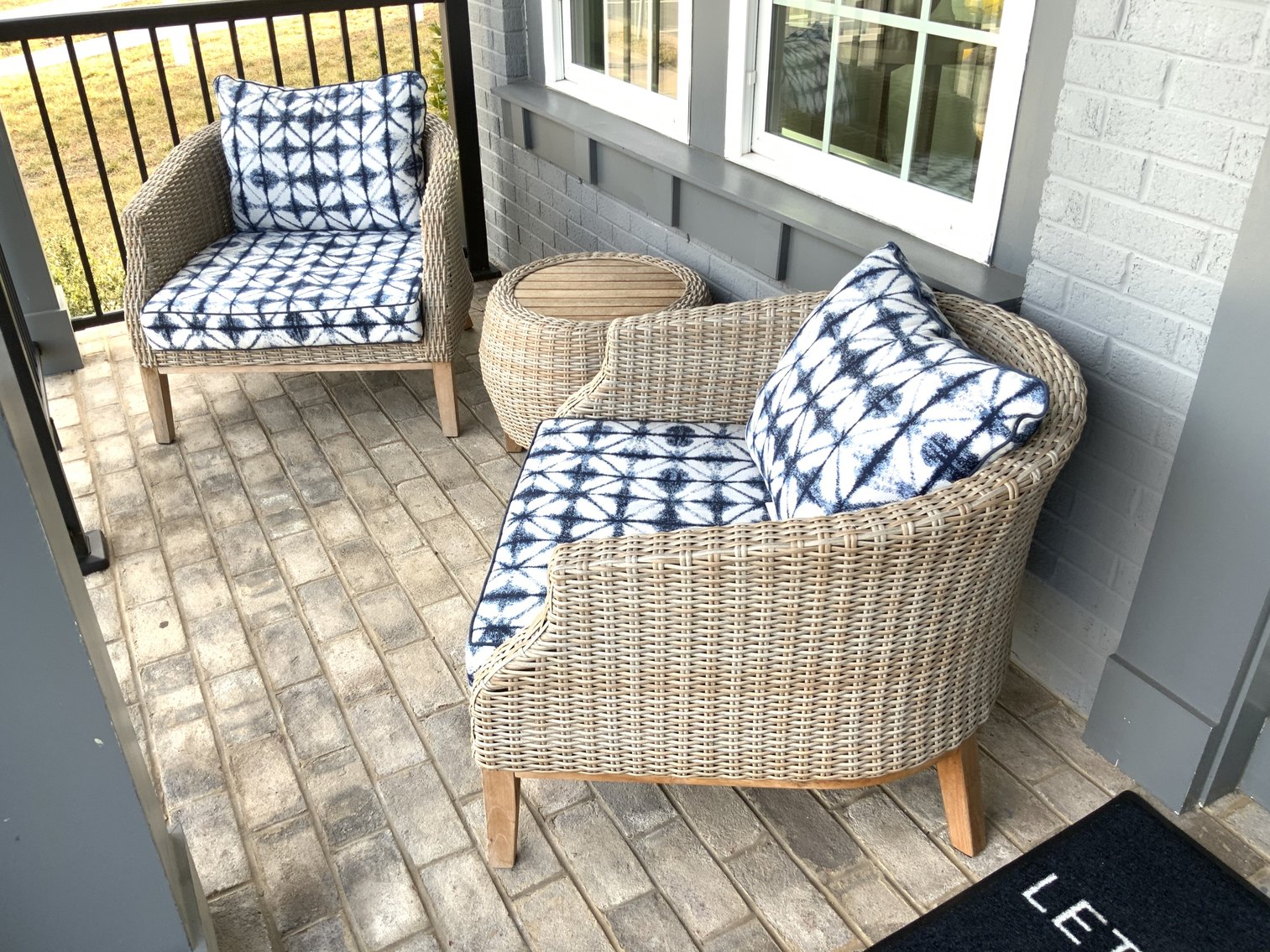 Image for Outstanding Van Metre Model Home Furniture Auction