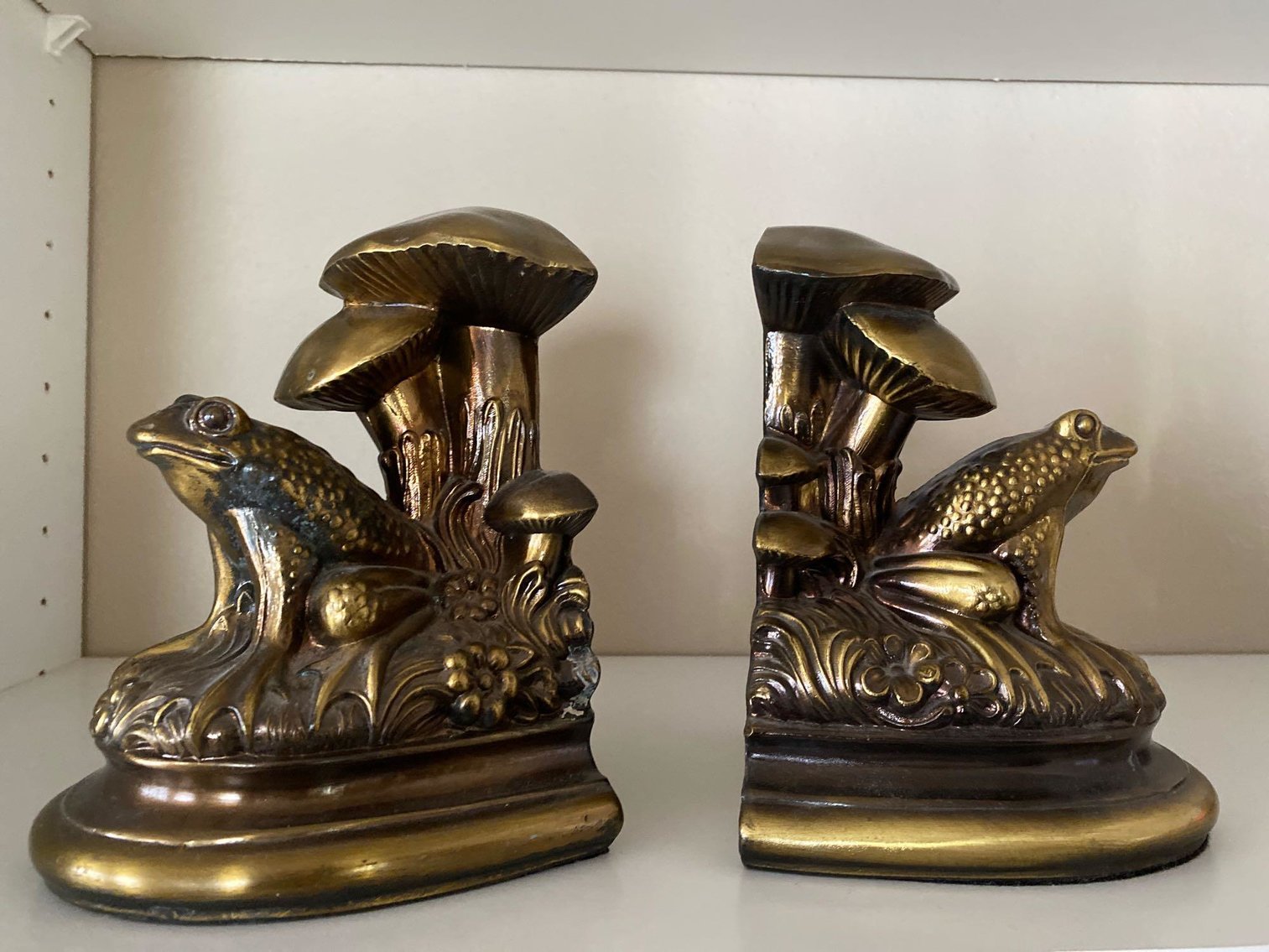 Image for Furniture, Collectibles, Household-Division St