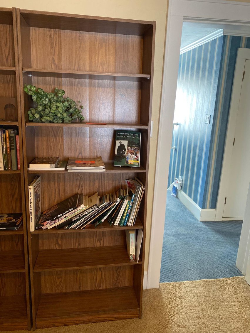 Image for Furniture, Collectibles, Household-Division St