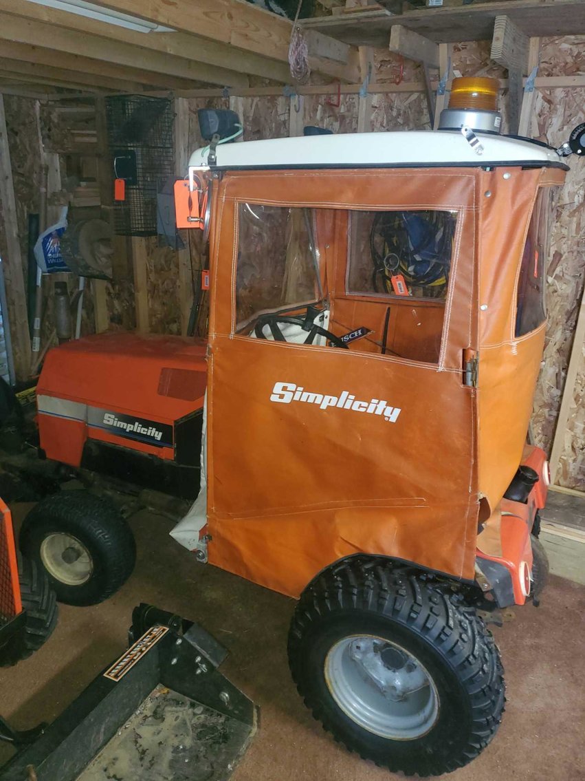 Image for Lawn Tractors, Tools, Roller tool cabinets-Sturgeon Bay