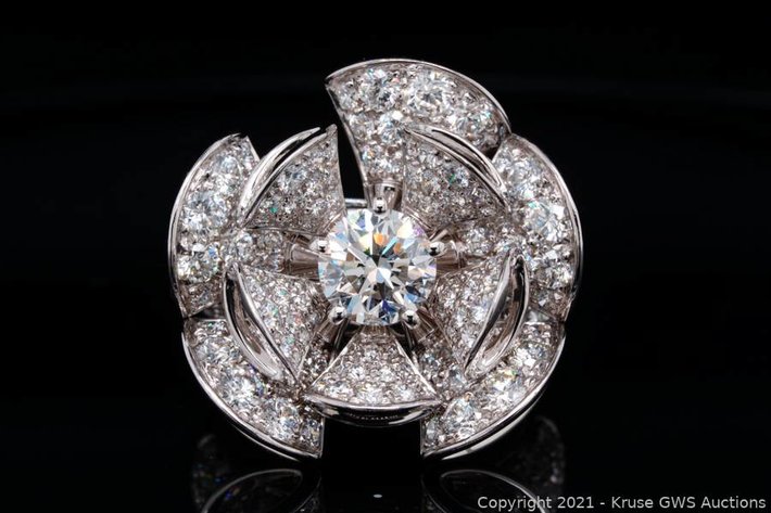 Image for Luxury Jewelry, Handbags & Timepieces