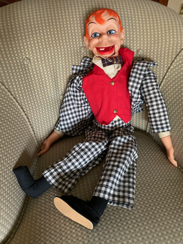 Image for Living Estate: Antique Furniture/ Art and More!