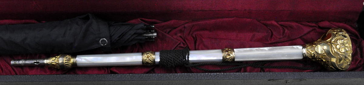 Image for Antiques, Firearms, Militaria, Collectibles from Bardstown Collector and Others.