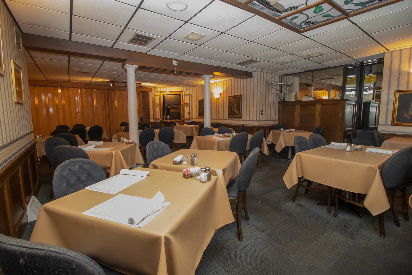 Image for SOLD $445,500 - The Greenbrier Motel – Sells to the Highest Bidder