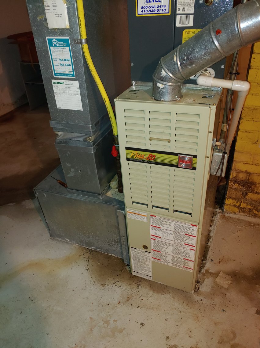 Image for 2 STORY VINYL SIDED HOUSE & 1 CAR GARAGE