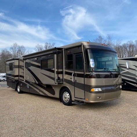 Image for 2004 Roadmaster RR8R or RR8S R-Series Raised Rail Recreational Vehicle - VIN # 1RF43564642030008