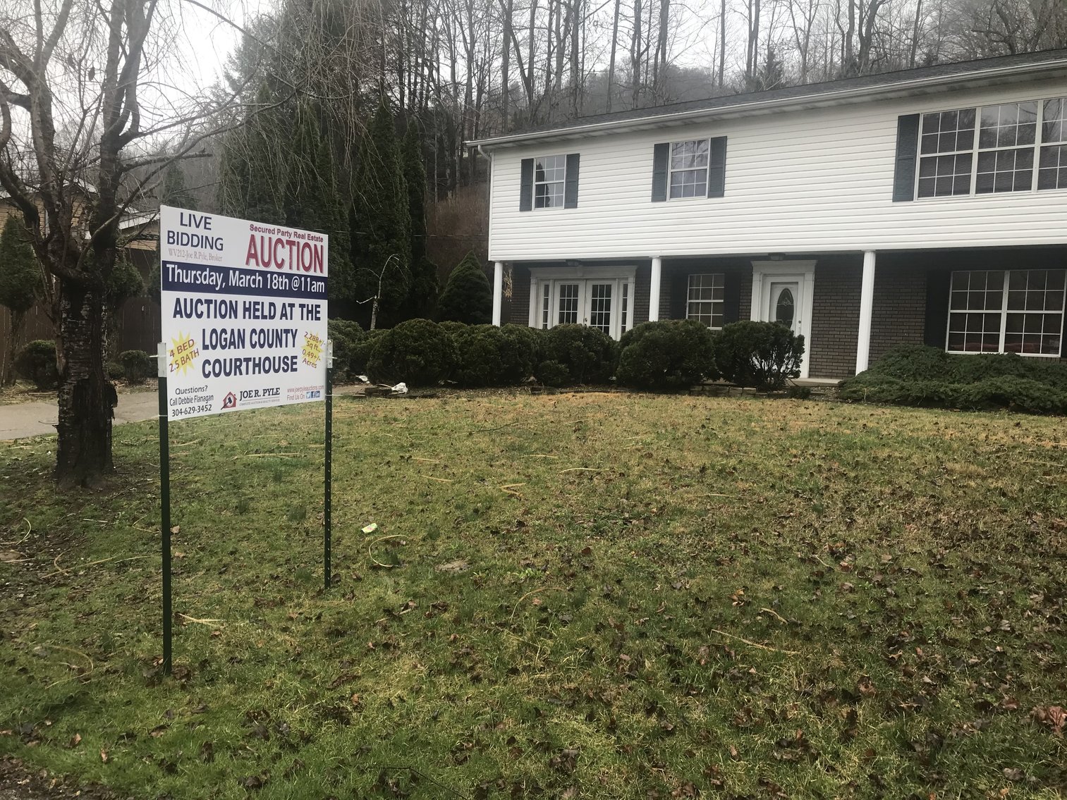 4 Bedroom, 2.5 Bath Home in Chapmanville