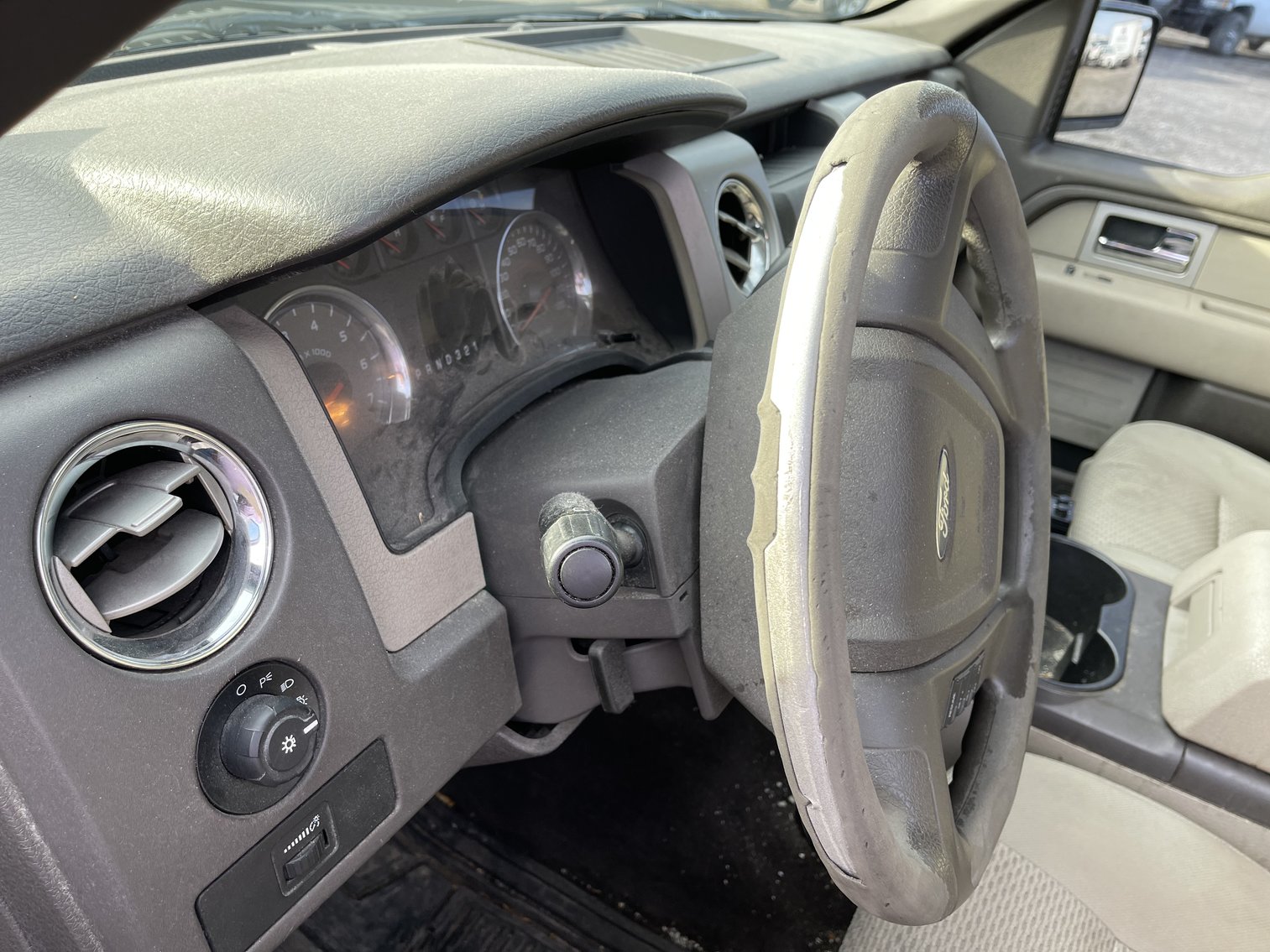 Image for 2009 Ford F-150 XLT  Sold to the Highest Bidder