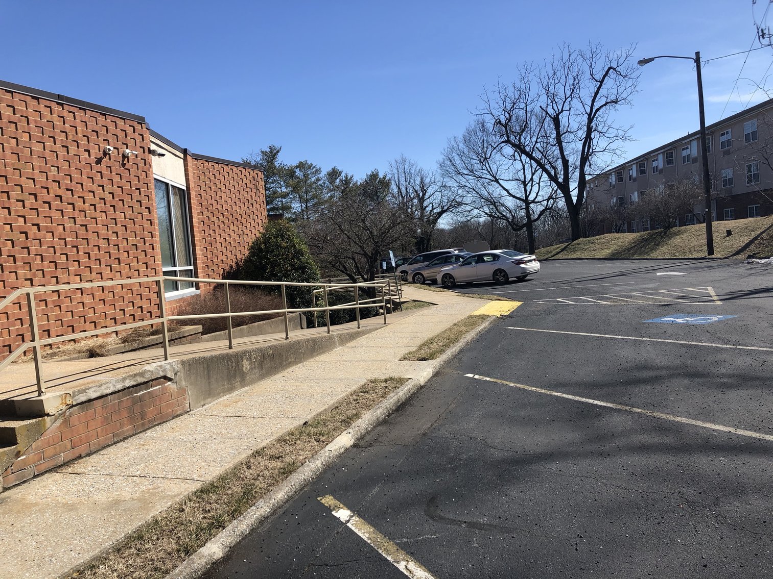 Image for 2 Story Commercial Medical Facility in Staunton, VA--ONLINE ONLY BIDDING!!