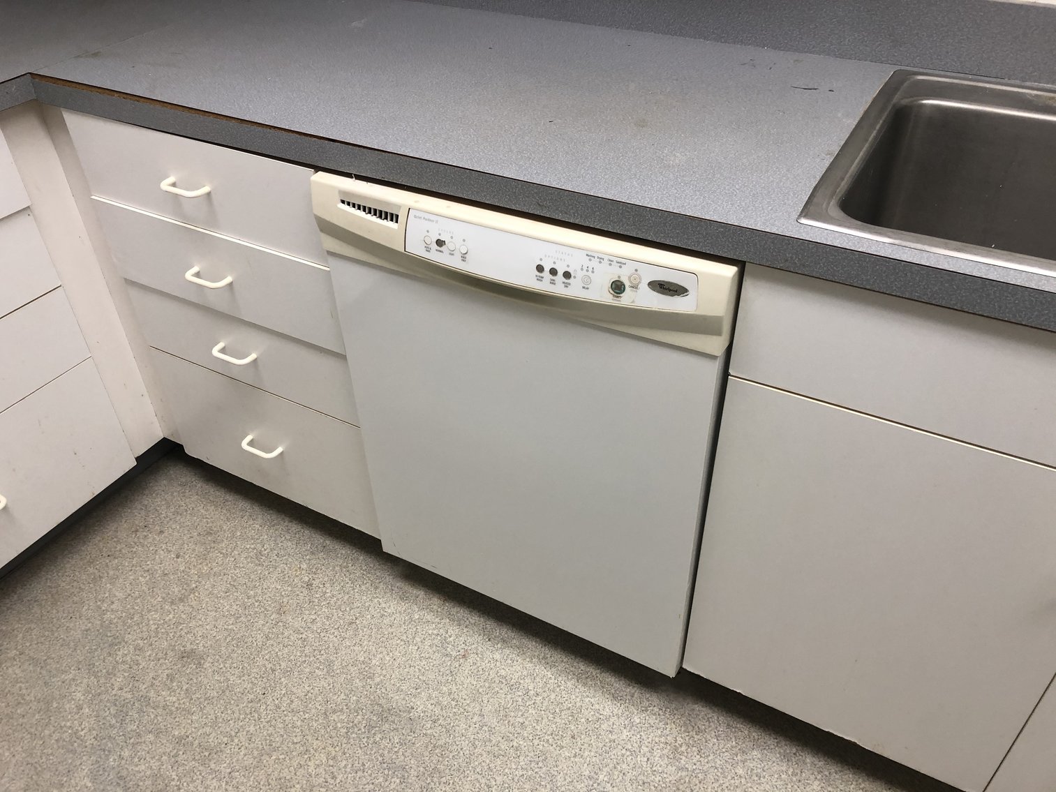 Image for 2 Story Commercial Medical Facility in Staunton, VA--ONLINE ONLY BIDDING!!