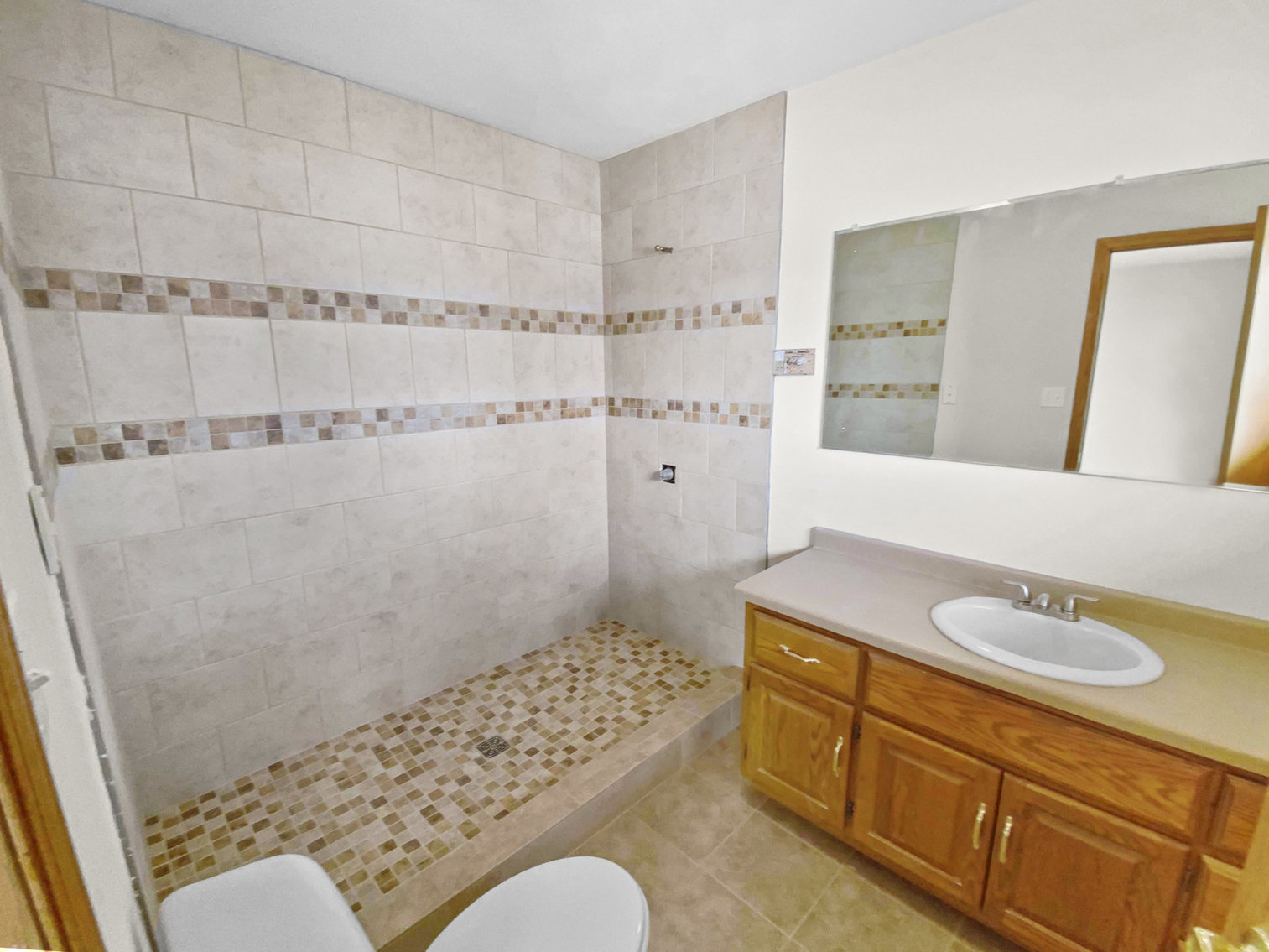 Image for LITTLE LAKE BUTTE DES MORTS REAL ESTATE AUCTION