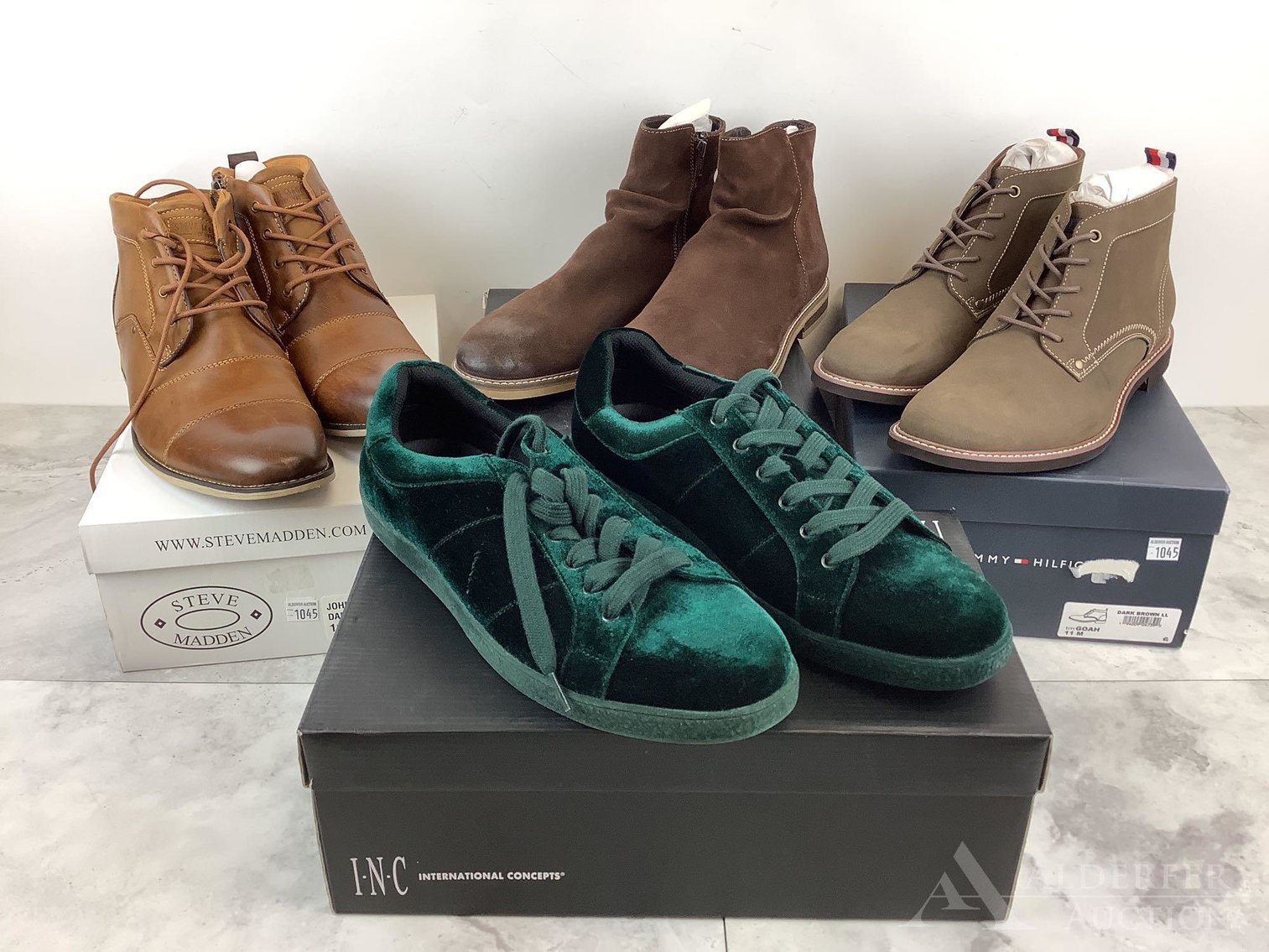 Image for Designer Fashion | April 21, 2021 at 8:00 PM