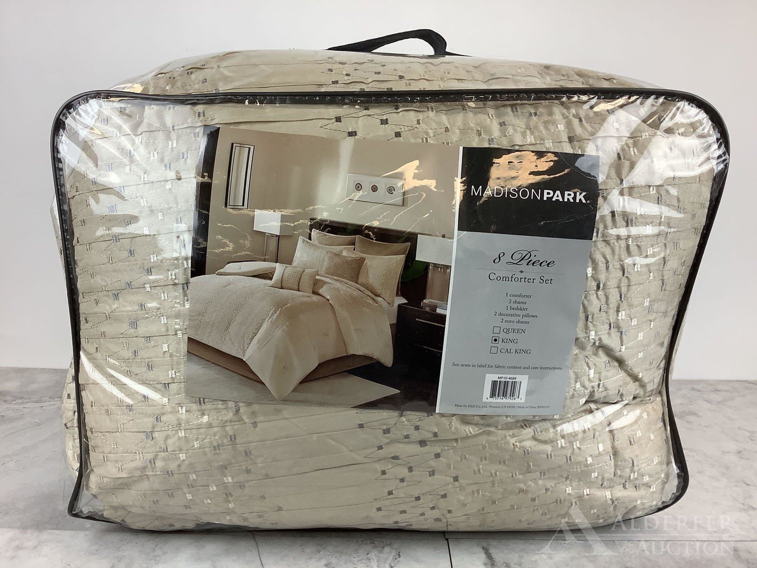 Image for Designer Fashion | April 21, 2021 at 8:00 PM