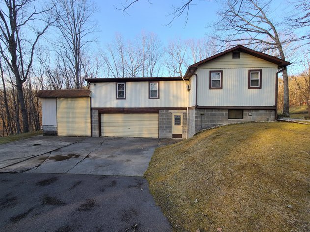 Image for 2 BR/2 BA Mobile Home on Permanent Foundation on .77 +/- acres in Mineral County, WV