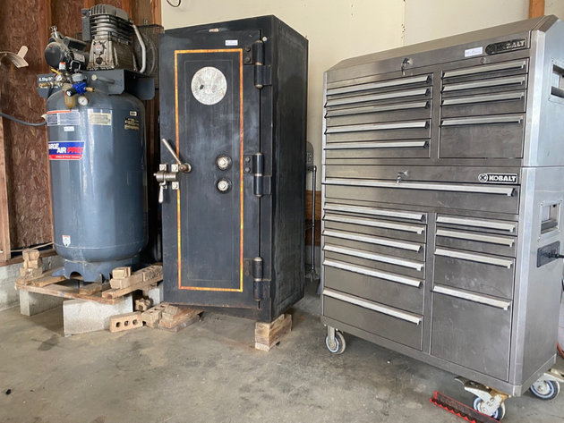 Image for Scag Commercial Mower, KOBALT Toolbox, Tools and More!!