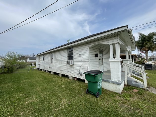 Image for SOLD! $113,300 Renovation Ready! 548-550 Francis St., Marrero, LA 70072