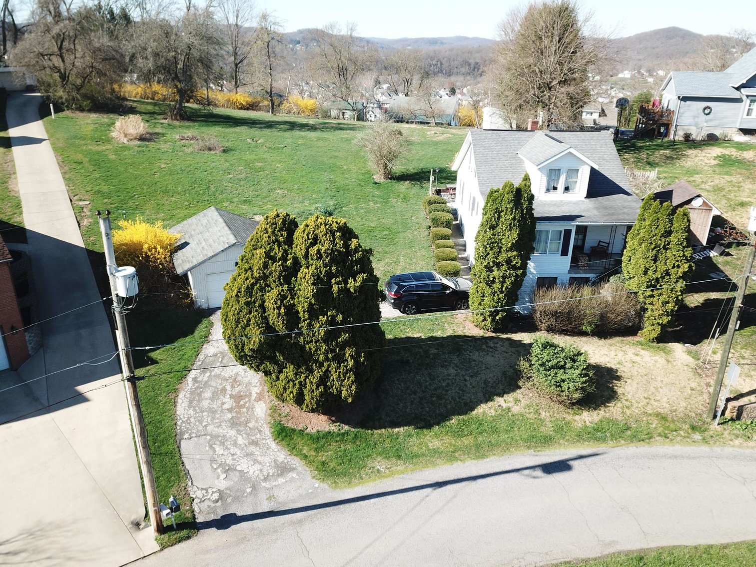 Image for SOLD $82,500 - 3 Bedroom on a Large Lot Selling to the Highest Bidder