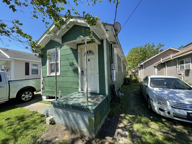 Image for SOLD! $56,000 GREAT RENTAL OR FLIP! 824 Avenue B, Marrero, LA 70072