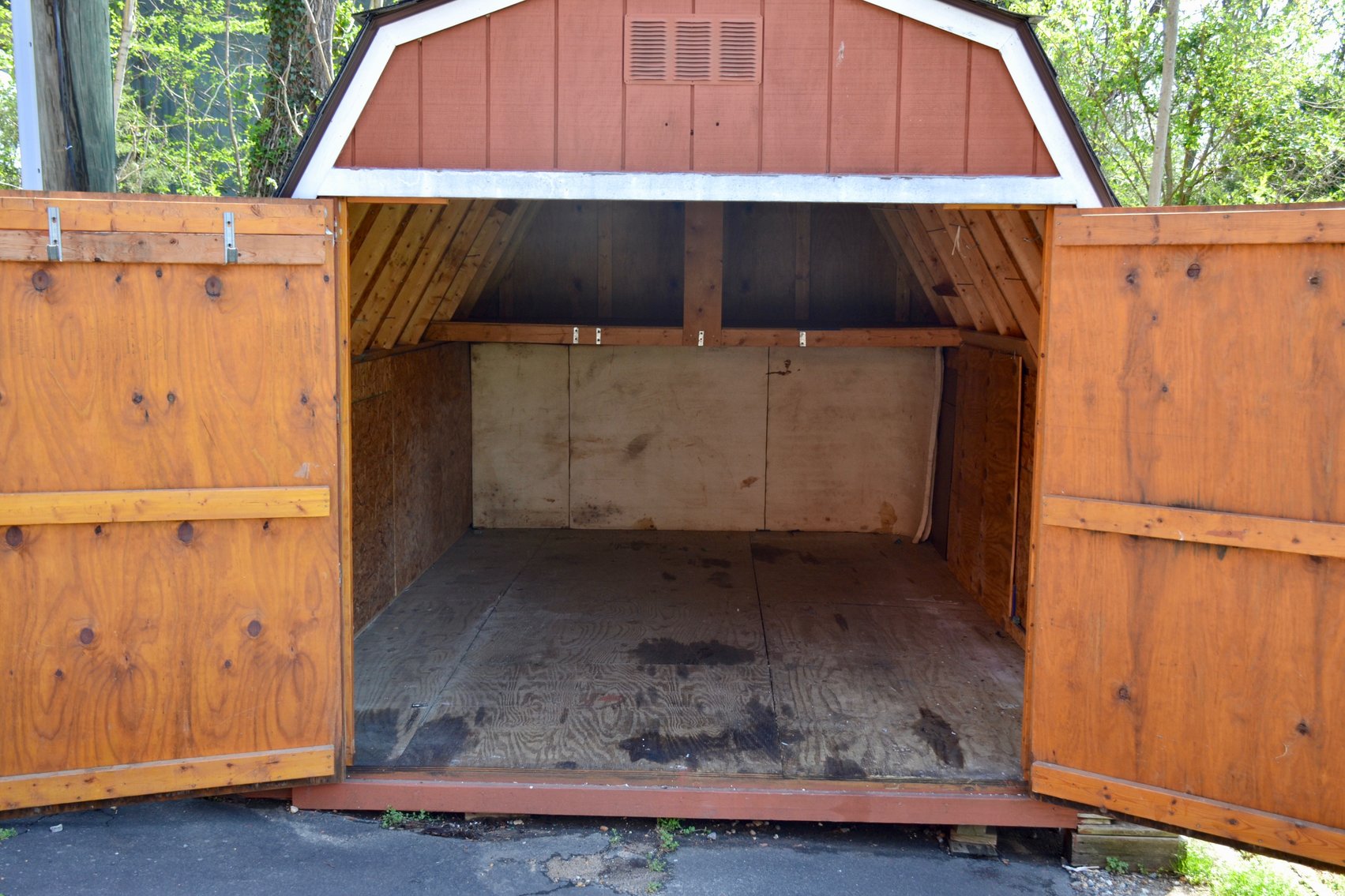 Image for 4 BR/2 BA Home w/Detached Garage/Shop Only 2 Blocks From the Potomac River--Colonial Beach, VA