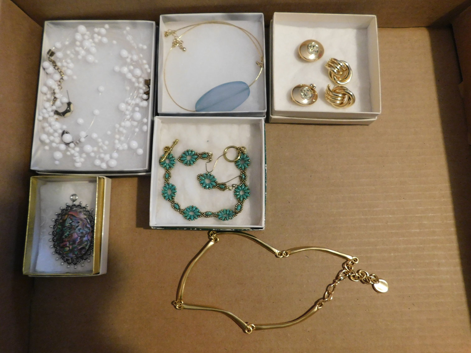 Image for Seth Thomas Grandfather Clock, Early Schwinn Bike, Jewelry, Home Furnishings, Furniture, and MORE!