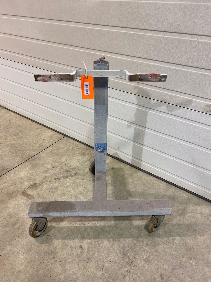 Image for Vehicles, tools, furniture, collectibles-Casco