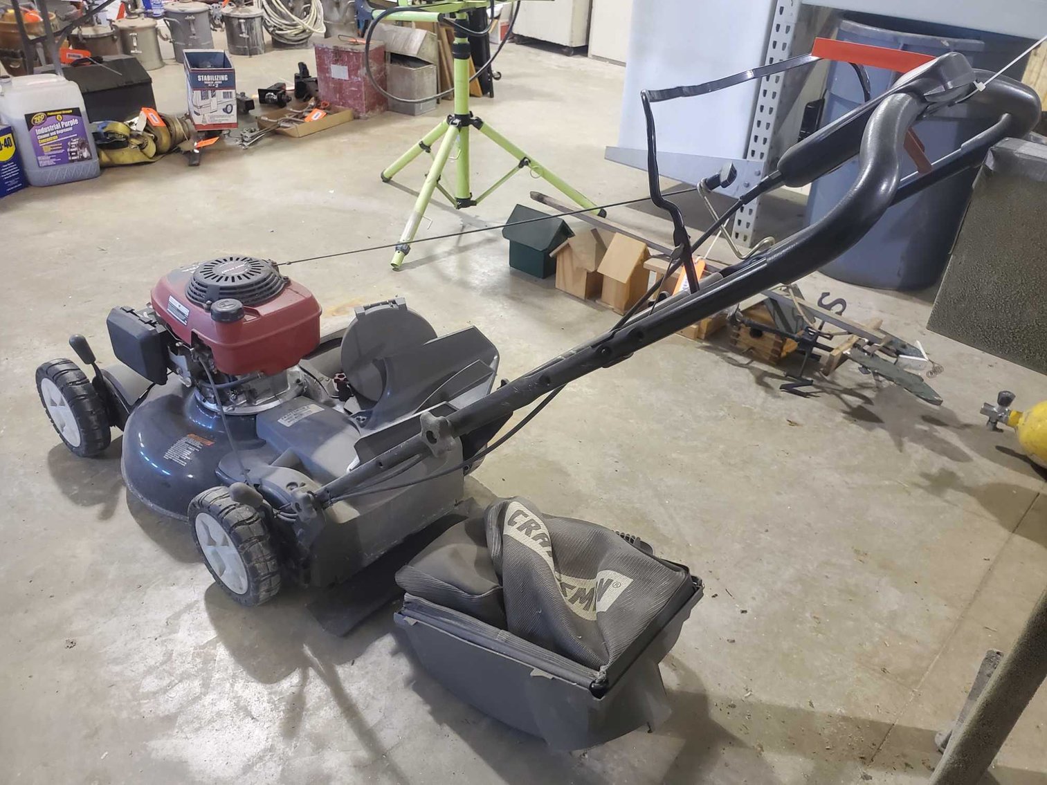 Image for Vehicles, tools, furniture, collectibles-Casco