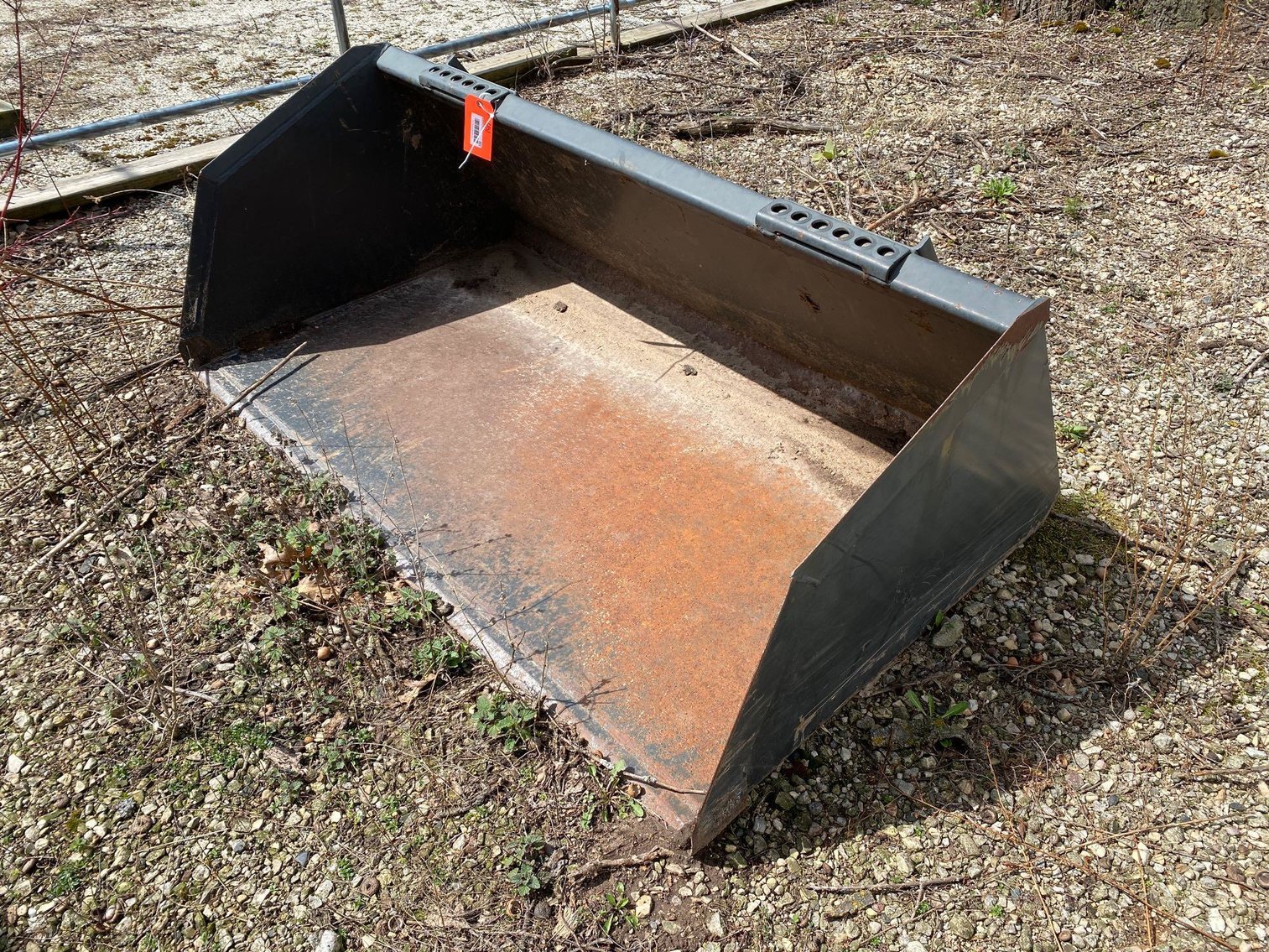 Image for Vehicles, tools, furniture, collectibles-Casco