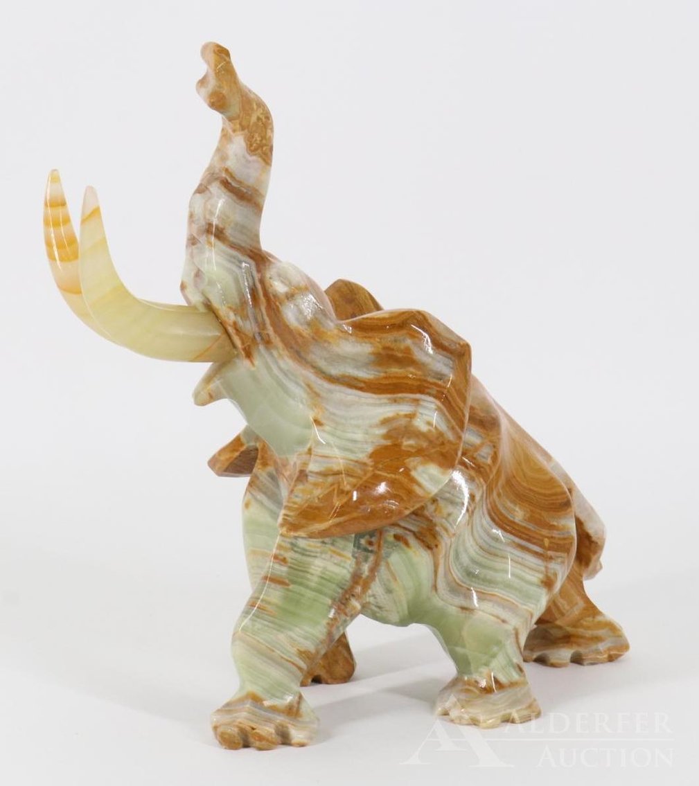 Image for Estate of Linda von Thaden | April 21, 2021 at 12:00 PM