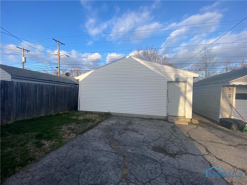 Image for MINIMUM BID AUCTION $59,000! 153 ELM ST.