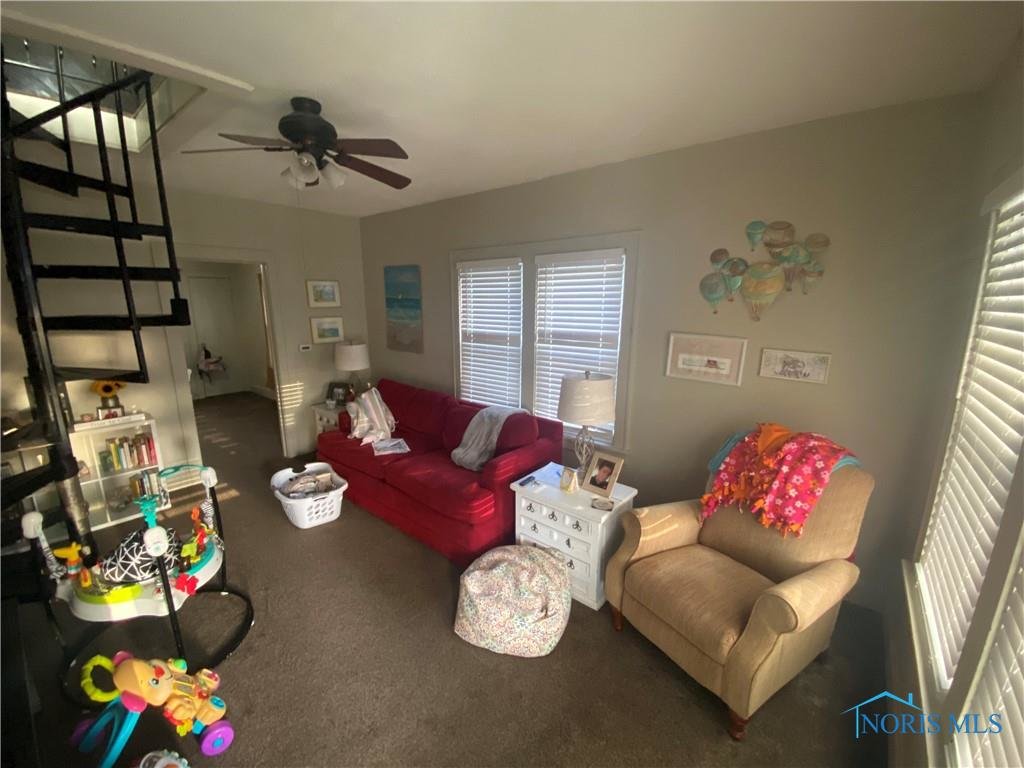 Image for MINIMUM BID AUCTION $59,000! 153 ELM ST.