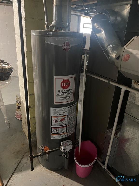 Image for MINIMUM BID AUCTION $59,000! 153 ELM ST.