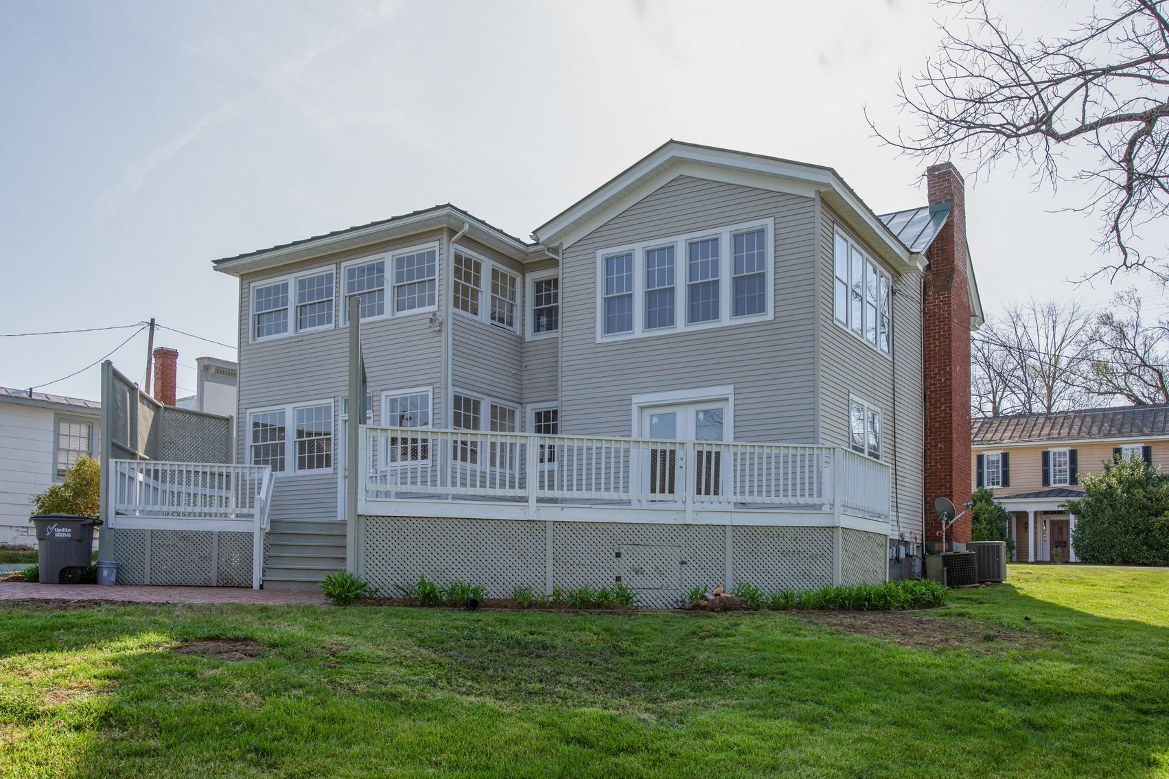 Image for 8 Room/2 BA Home/Office Building (Circa 1859) on .277 +/- Acres in Downtown Louisa, VA