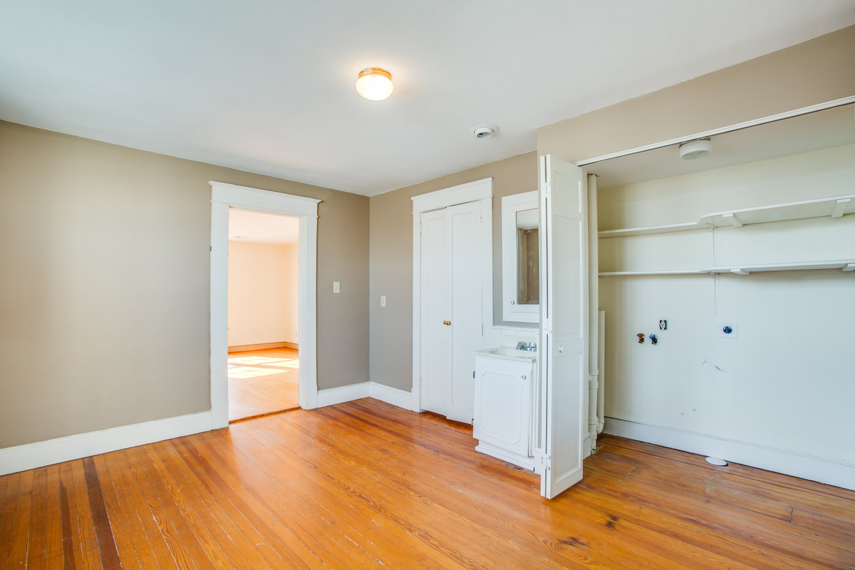 Image for 8 Room/2 BA Home/Office Building (Circa 1859) on .277 +/- Acres in Downtown Louisa, VA