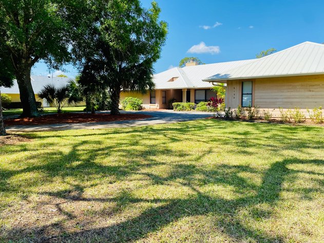 Image for Crane Creek at Martin Downs 4/2.5/2 Pool Home FOR SALE