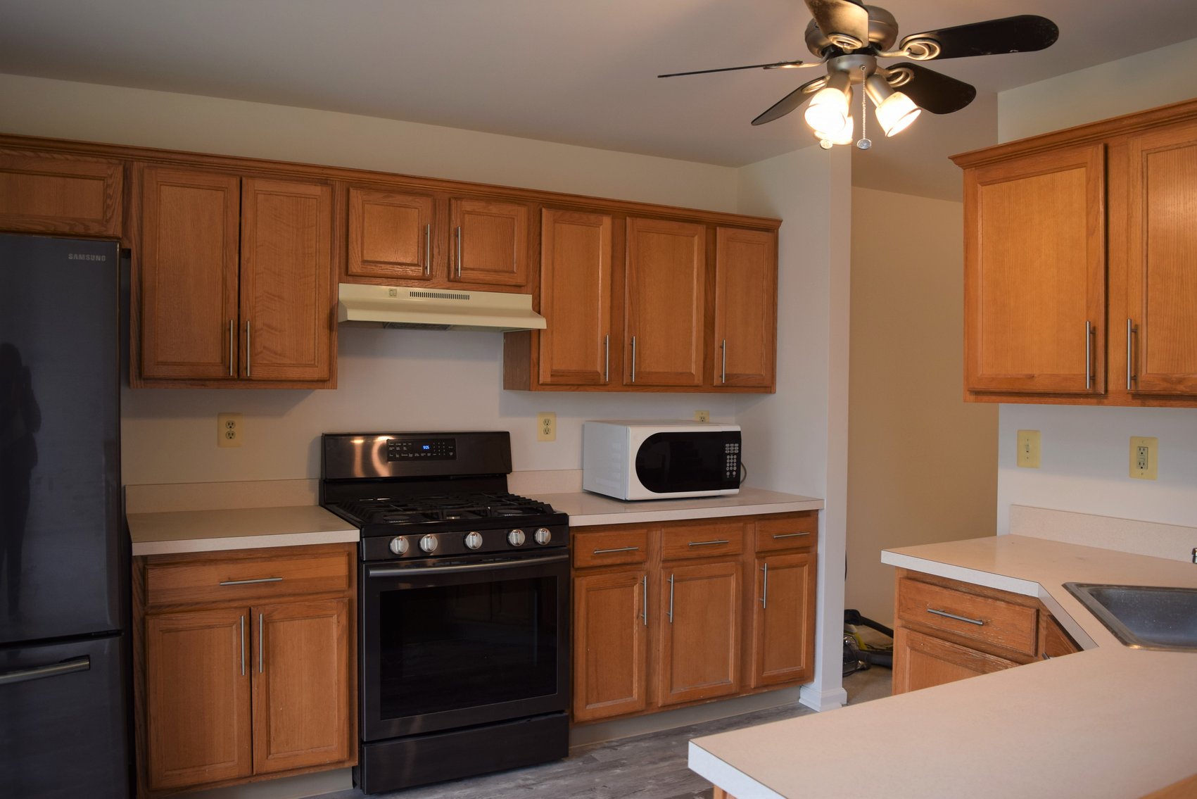 Real Estate Private Showing By Appointment Only 4154 Huckleberry