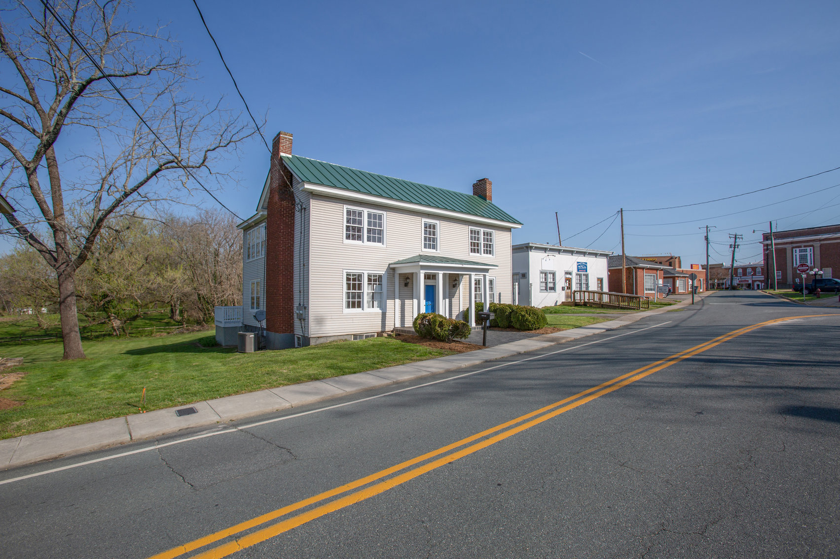 Image for 8 Room/2 BA Home/Office Building (Circa 1859) on .277 +/- Acres in Downtown Louisa, VA