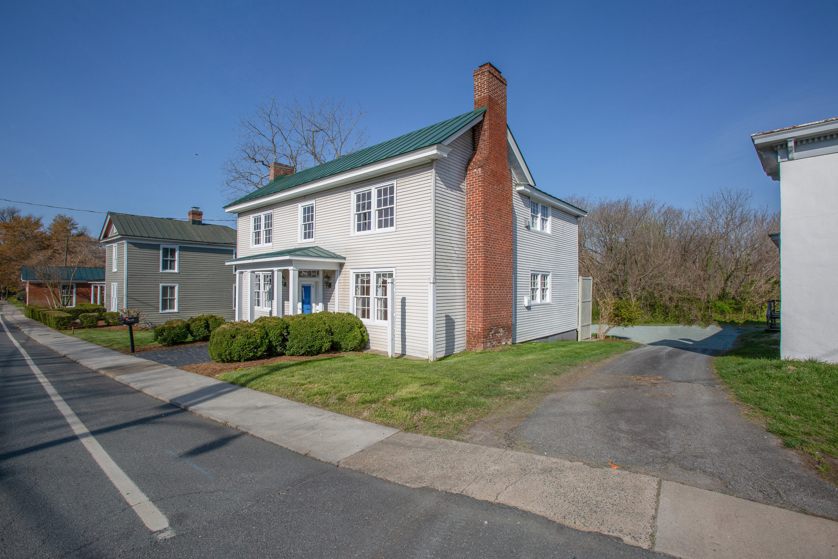 Image for 8 Room/2 BA Home/Office Building (Circa 1859) on .277 +/- Acres in Downtown Louisa, VA