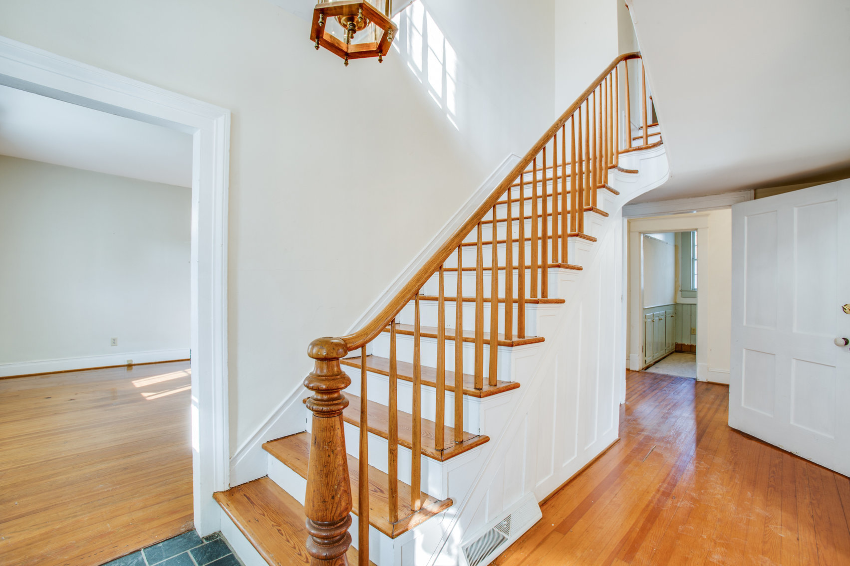 Image for 8 Room/2 BA Home/Office Building (Circa 1859) on .277 +/- Acres in Downtown Louisa, VA