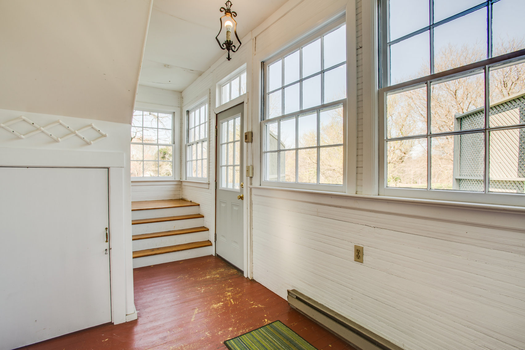 Image for 8 Room/2 BA Home/Office Building (Circa 1859) on .277 +/- Acres in Downtown Louisa, VA