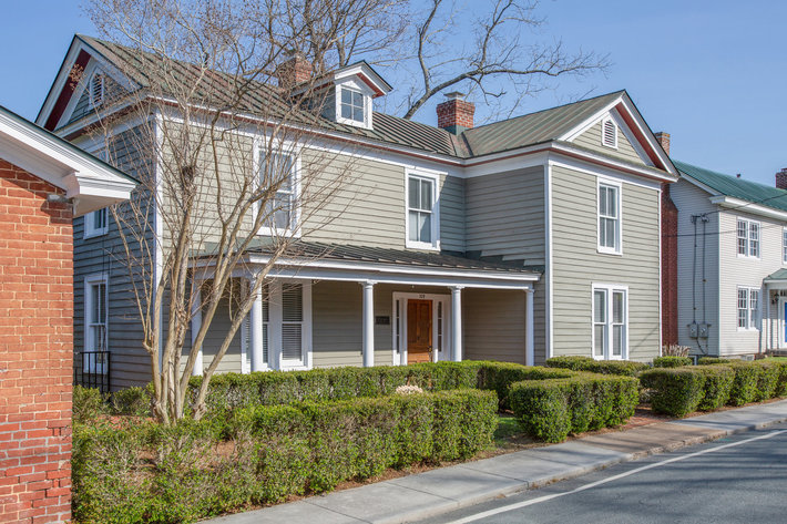 Image for 9 Room/2 Half Bath Home/Office Building (Circa 1905) on .50 +/- Acres in Downtown Louisa, VA