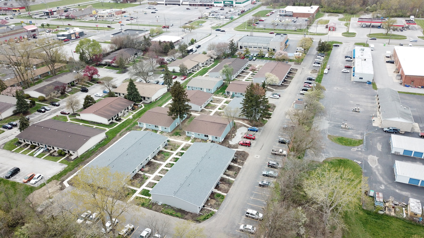 Image for Lamplight Court Apartment Complex Auction!