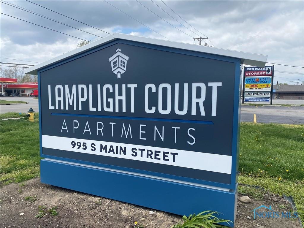 Image for Lamplight Court Apartment Complex Auction!