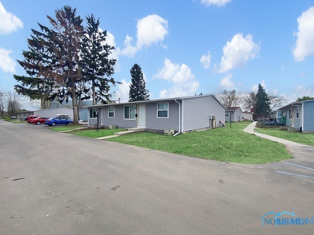 Image for Lamplight Court Apartment Complex Auction!