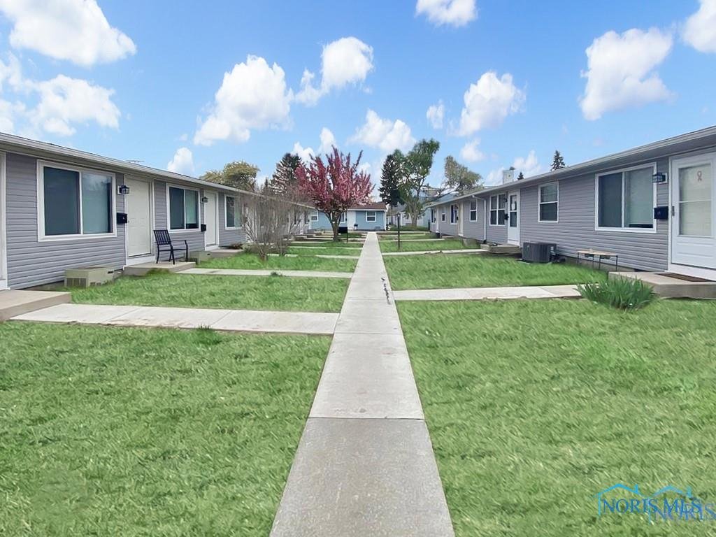 Image for Lamplight Court Apartment Complex Auction!