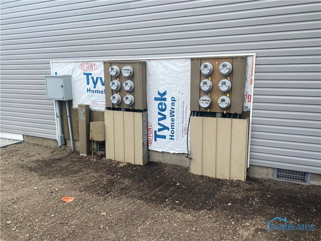 Image for Lamplight Court Apartment Complex Auction!