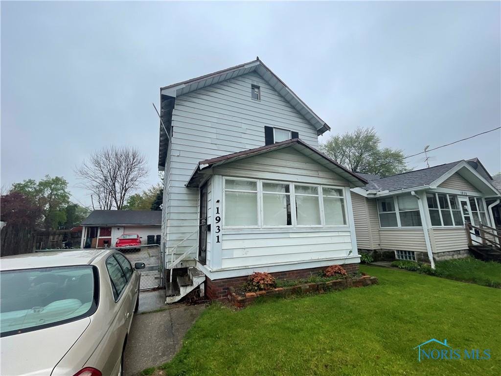 Image for ABSOLUTE AUCTION! 1931 BERKSHIRE PL.