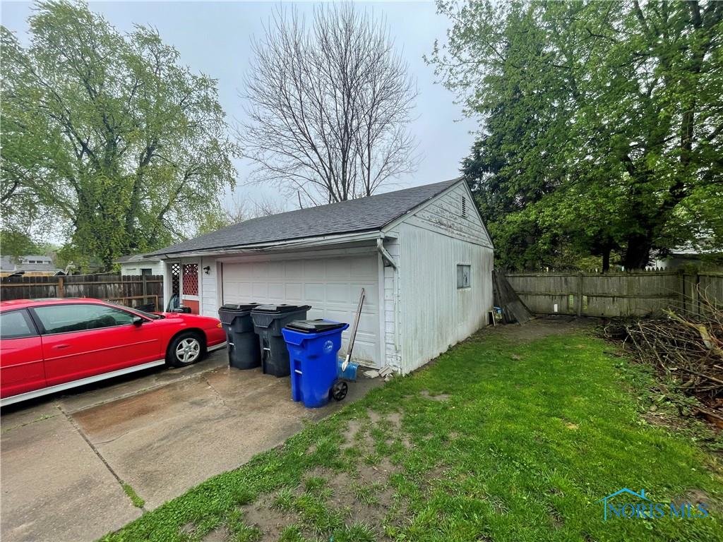 Image for ABSOLUTE AUCTION! 1931 BERKSHIRE PL.