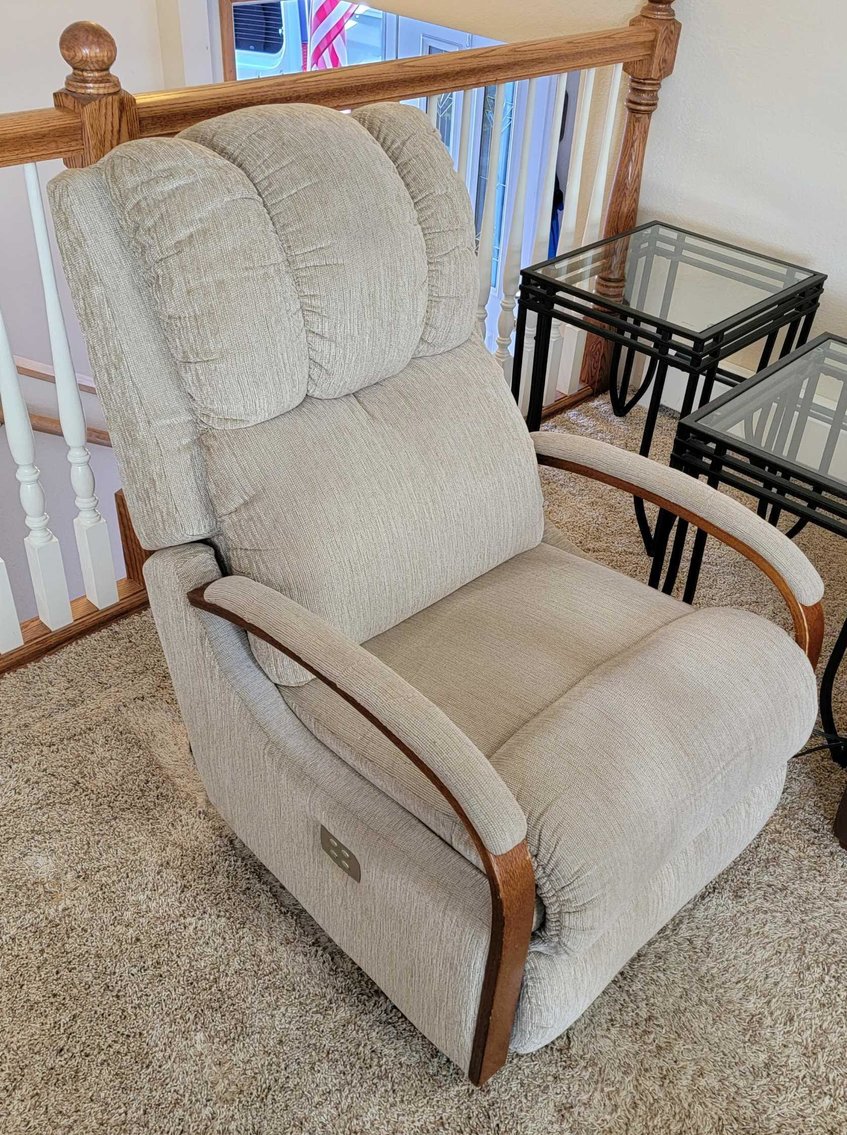 Image for May 2021 Furniture & Decor Auction