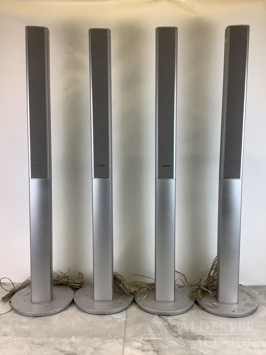 Image for Vinyl Records and Stereo Equipment | May 19, 2021 at 7:00 PM